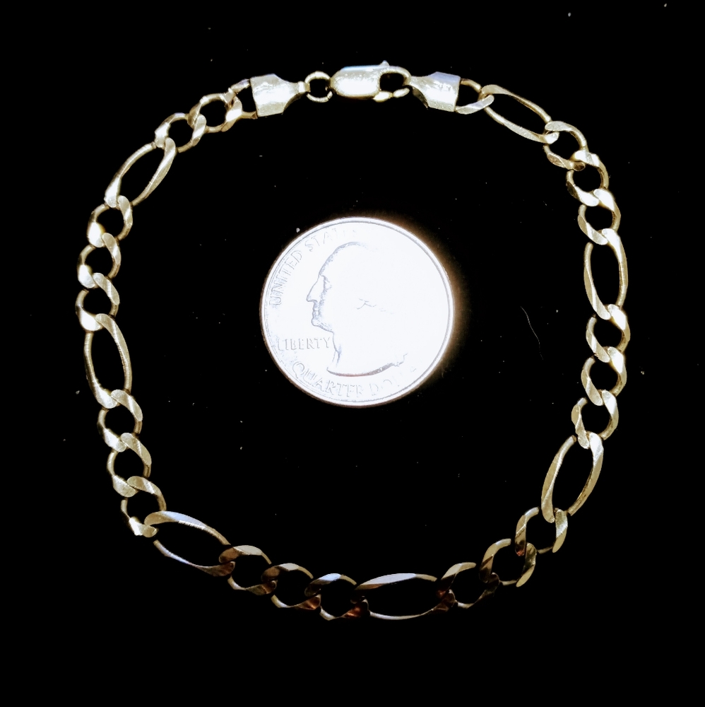 14k gold Figaro bracelet